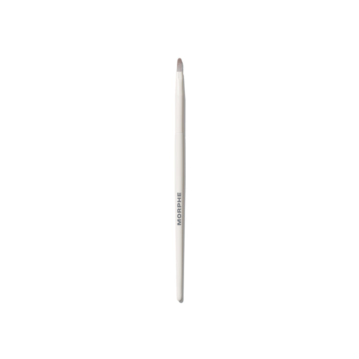M362 Pointed Eyeliner Brush with cream MORPHE handle and fine pointed taupe tip on white background.