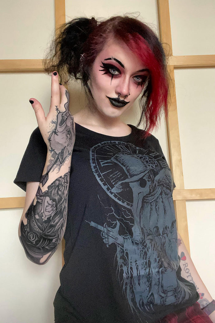Plague Doctor T-shirt [GREY ASHES]