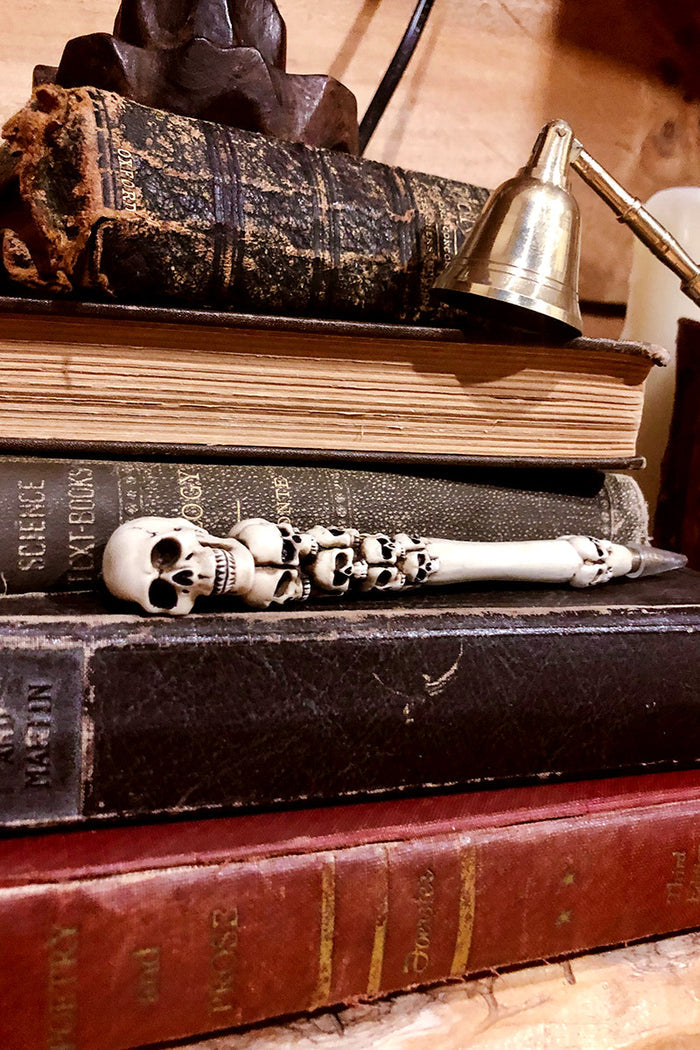 Skull Pen