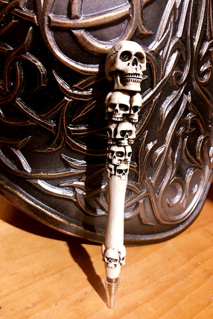 Skull Pen