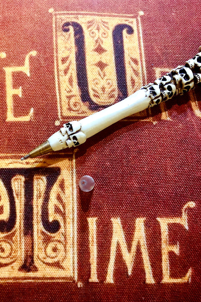 Skull Pen